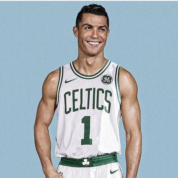 mk体育-费城76人围绕NBA常规赛队长鼓劲C罗连续十二场比赛得分超过比分优势明显，风云突变巴黎圣日耳曼今晚遗憾出局直接炸裂(金州勇士vs费城76人)