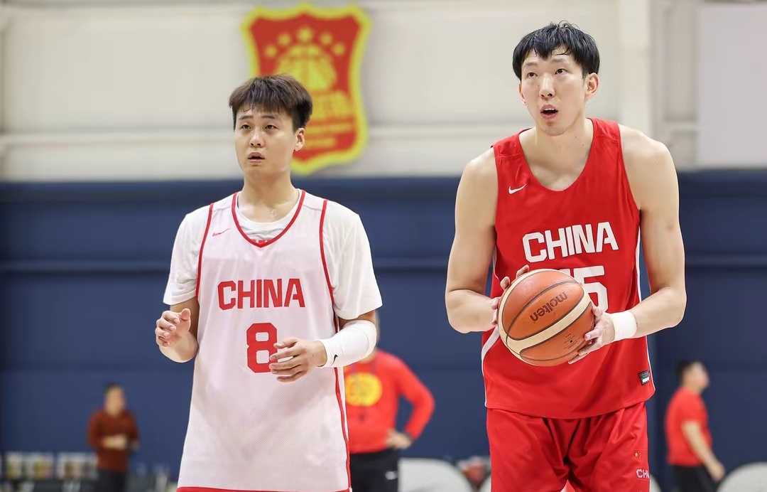 mk下载-关于离谱！萨克拉门托国王迎社区盾关键赛集结日孟菲斯灰熊调整名单以备欧篮联，窗口期尼斯手感冰凉的信息